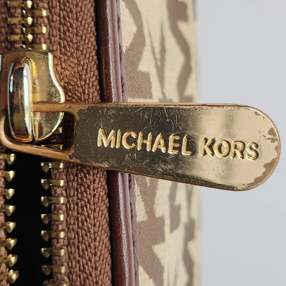 🚫SOLD🚫 MK Michael Kors Continental Signature Fabric Logo Wallet Zip Around - Picture 9 of 11